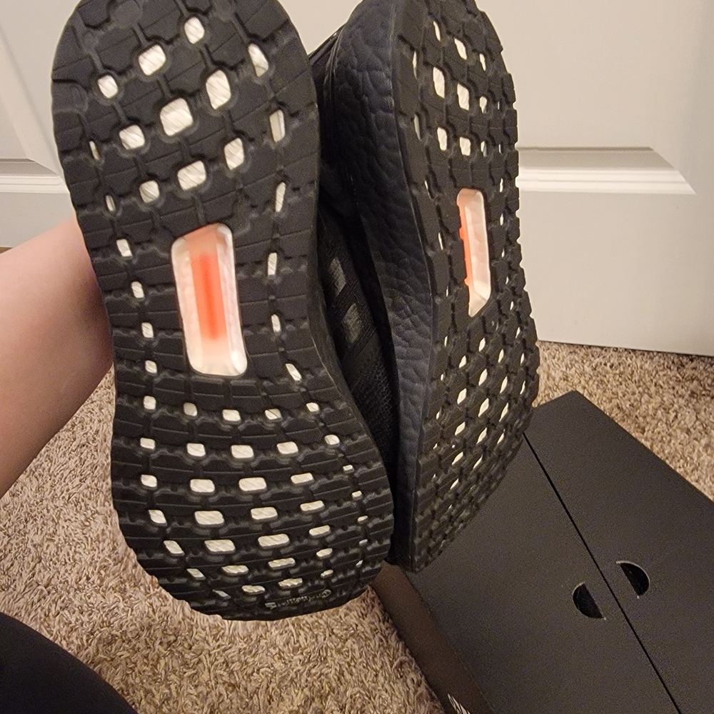 Adidas Ultra Boost 20 Womens Shoe - Triple Black - Picture 7 of 7